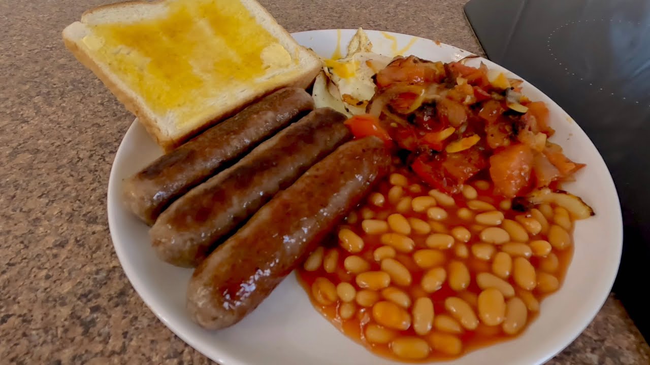 Let’s Do Lunch ( Sausages Eggs & Baked Beans )