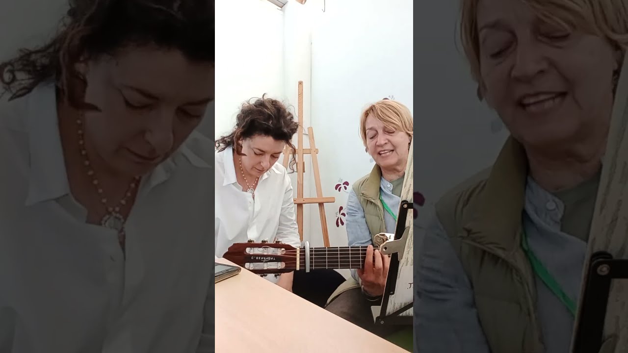 Rumba a Poveda desde Guadix  (Letra y música Elia Fleta Mallol)  Percusión  Rocío Rosado