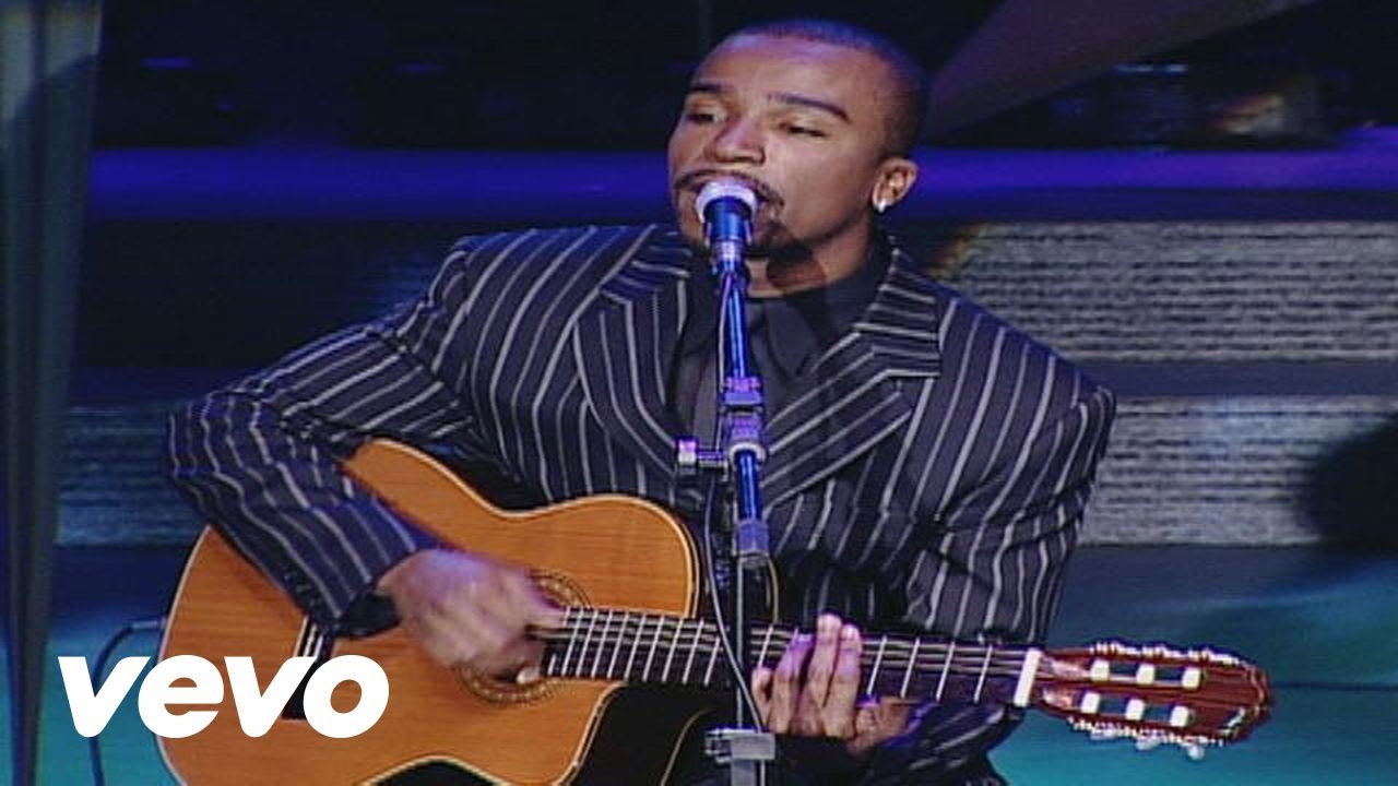 S&oacute; Pra Contrariar - Out Door / &Eacute; Bom Demais (Ao Vivo)