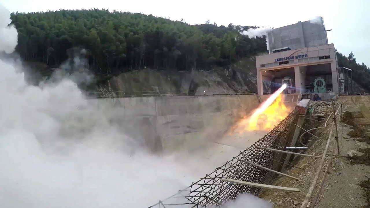 China's liquid oxygen-methane rocket engine completes key test