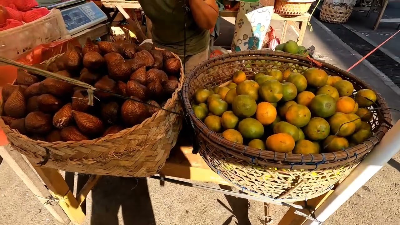 Singaraja local market
