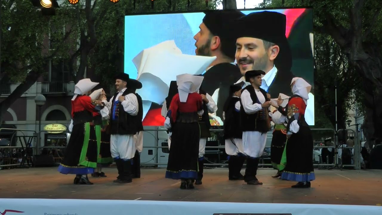 ==367^ Festa di Sant'Efisio - Gruppo Folk Atzara==