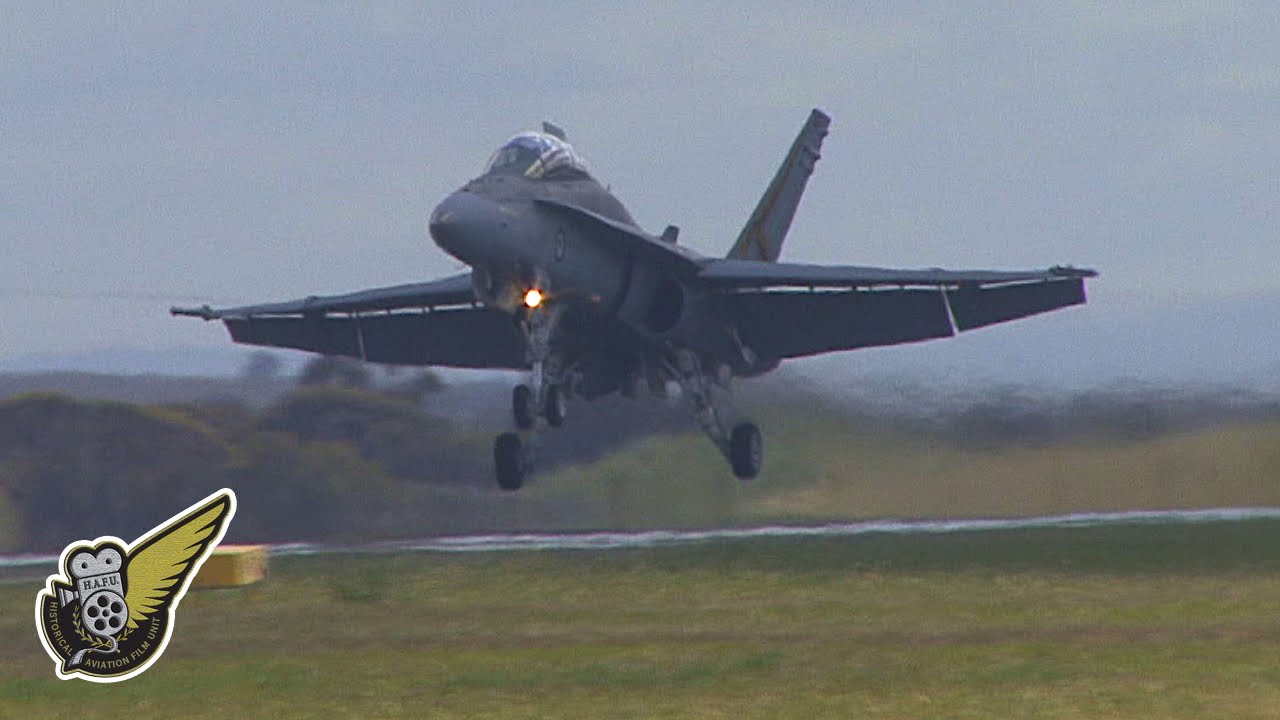 RAAF FA/18 Hornet Fighter Jets Display