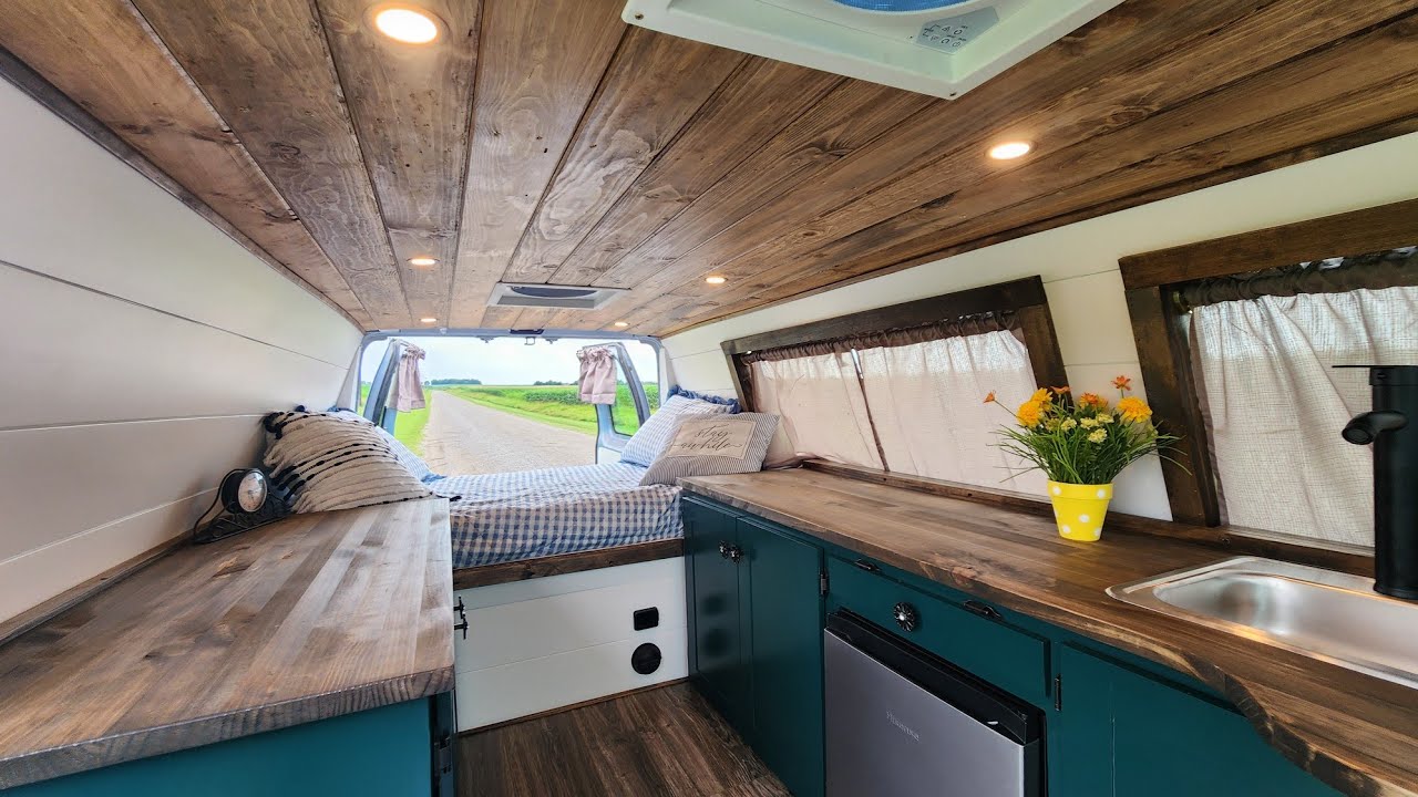Beautiful $3,000 van build in 20 Days!