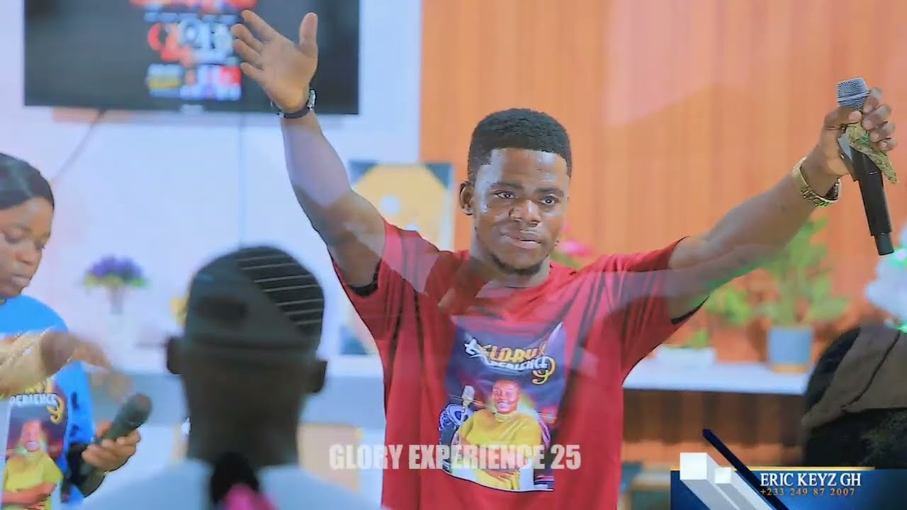 😀😀Wonderfull moment as Erickeyz powerfully changed the atmosphere at glory experience in kasoa🔥🔥🔥🙏🙏
