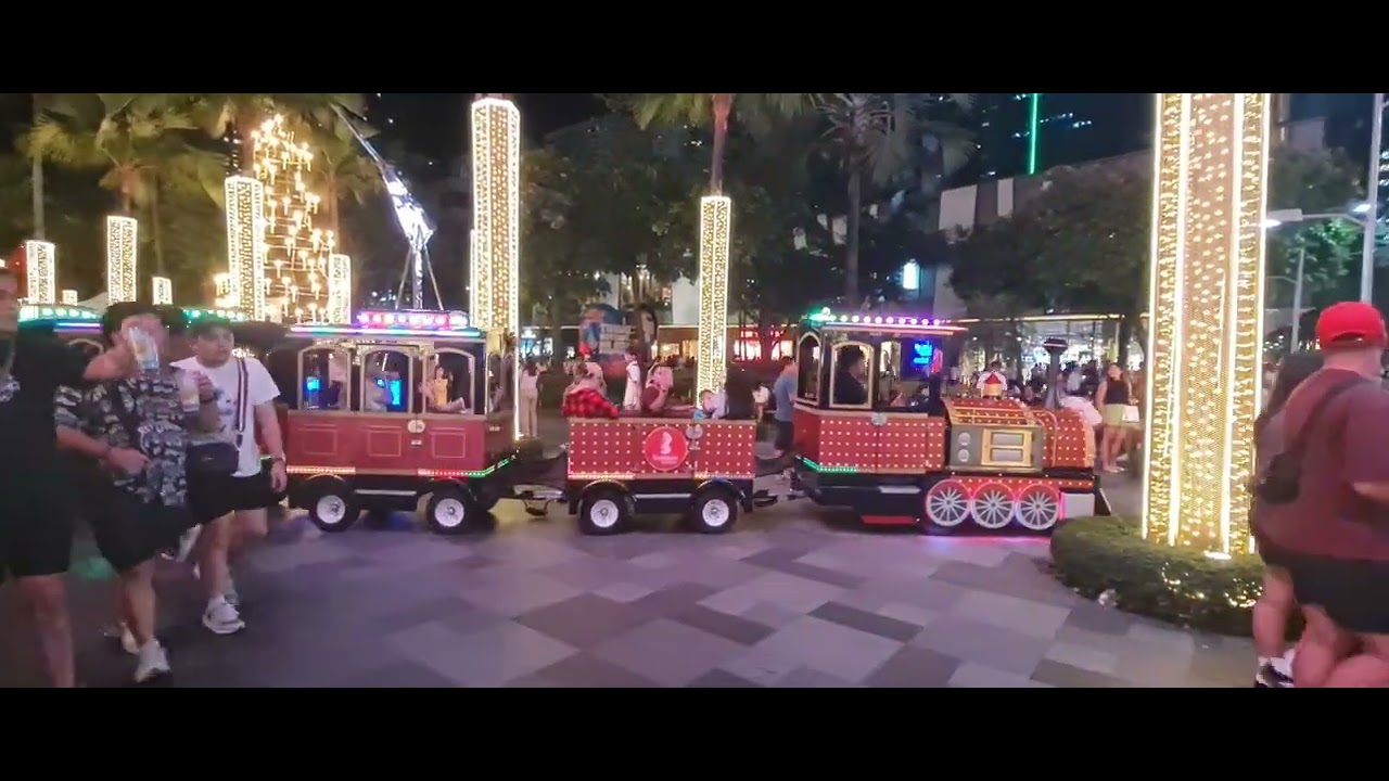 Christmas Lights (BGC, Araneta City, SM Marikina) | Centris, QC | Philippines