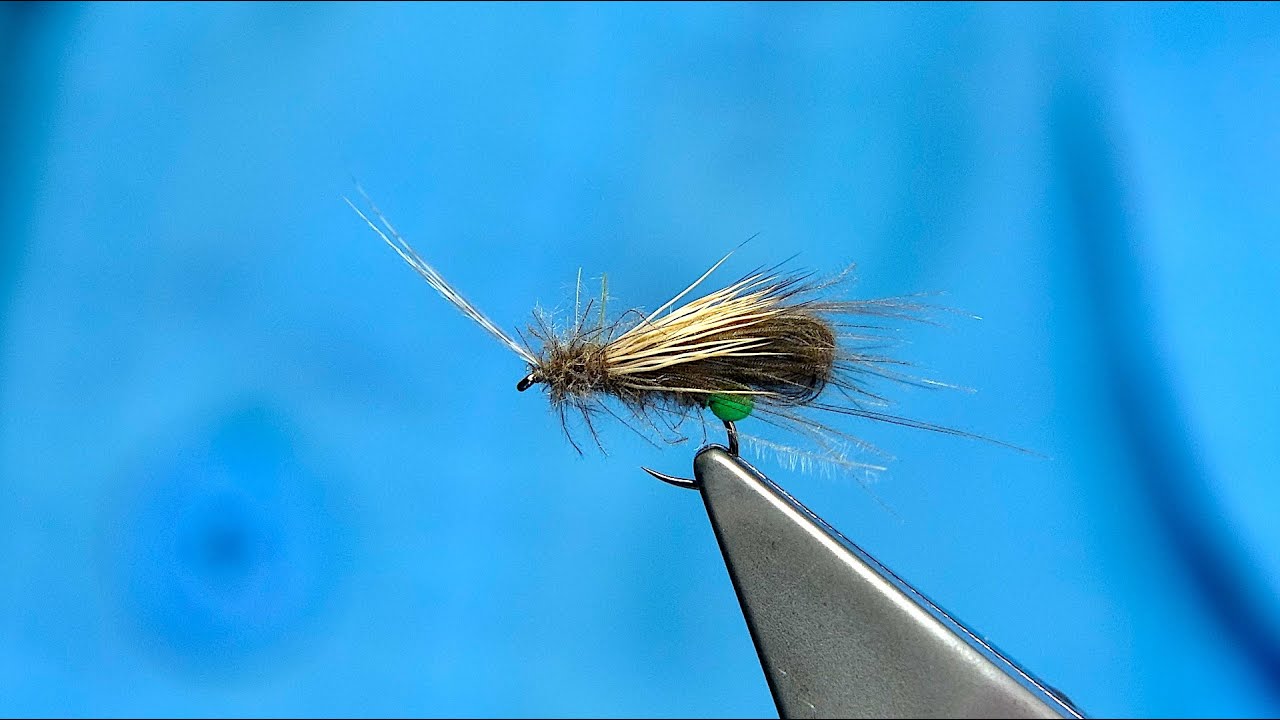 Tying a CDC Bubble Caddis The Grannom by Davie McPhail
