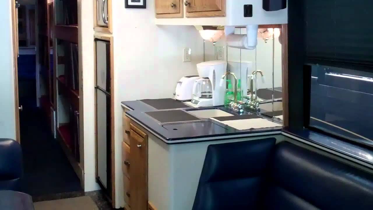 1997 45 Ft. Prevost LeMieage Entertainer Bus # 48973 For Sale at Staley Bus Sales Nashville, TN. www