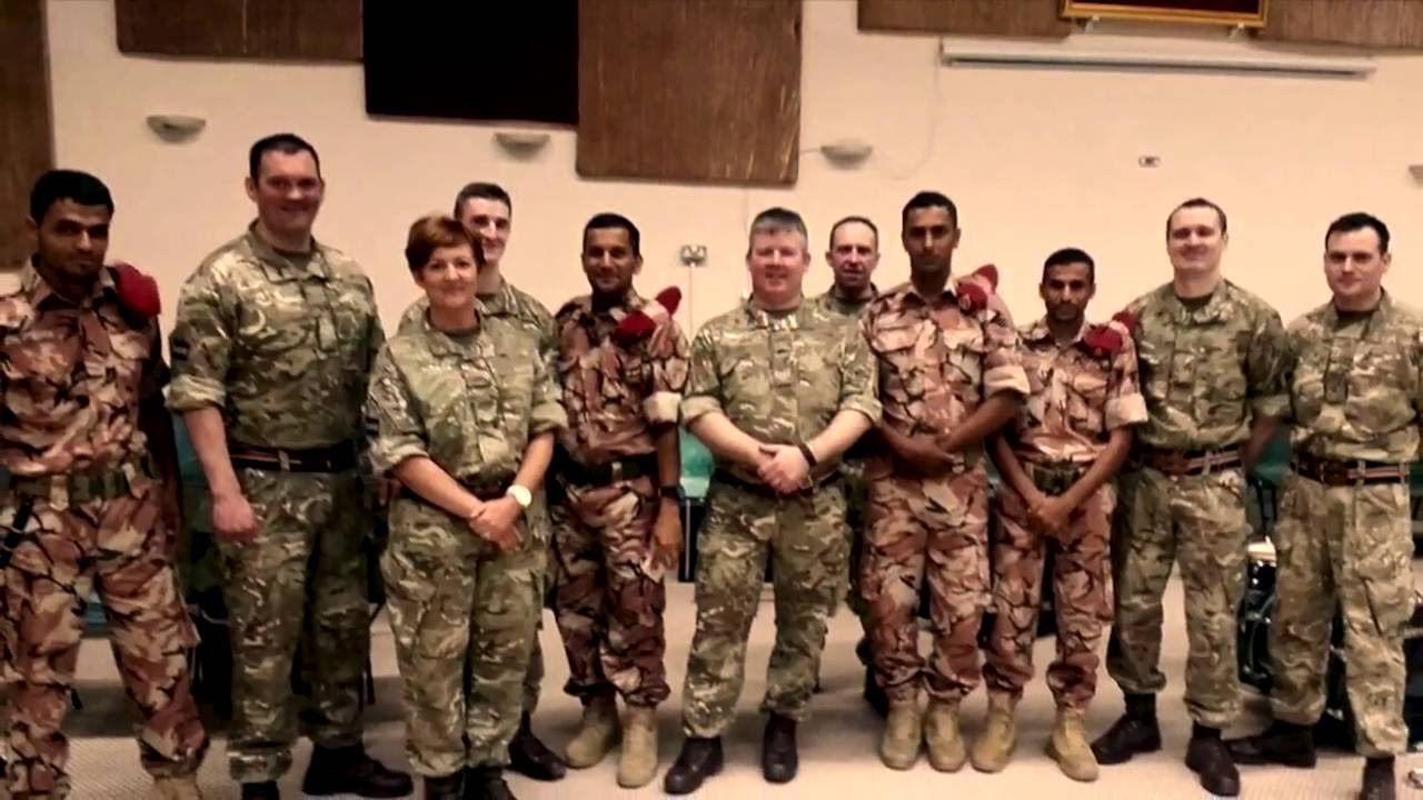 Band of the Corps of Royal Electrical and Mechanical Engineers - Hotel California (Eagles)