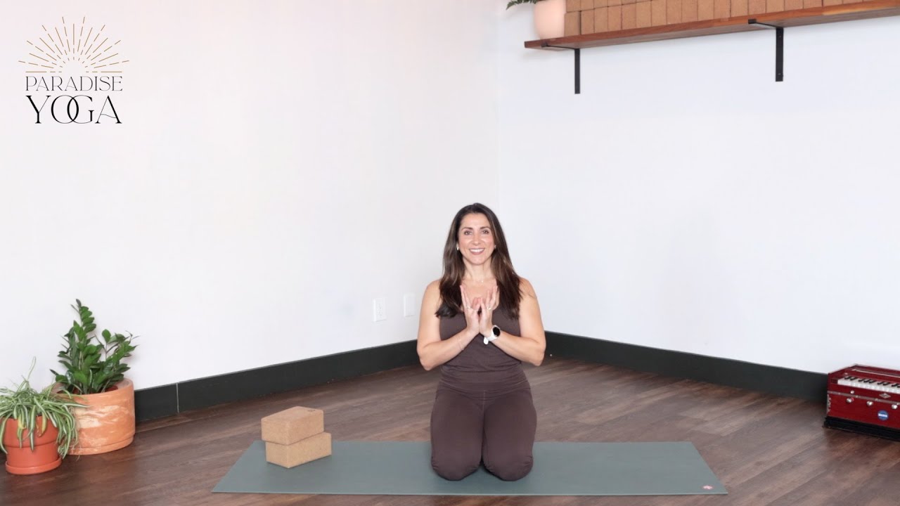 Paradise Yoga | Sweet and Slow Holiday Flow