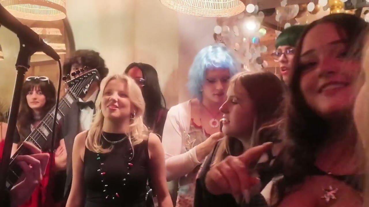 moleface - year after year (live at stardust, the gala)