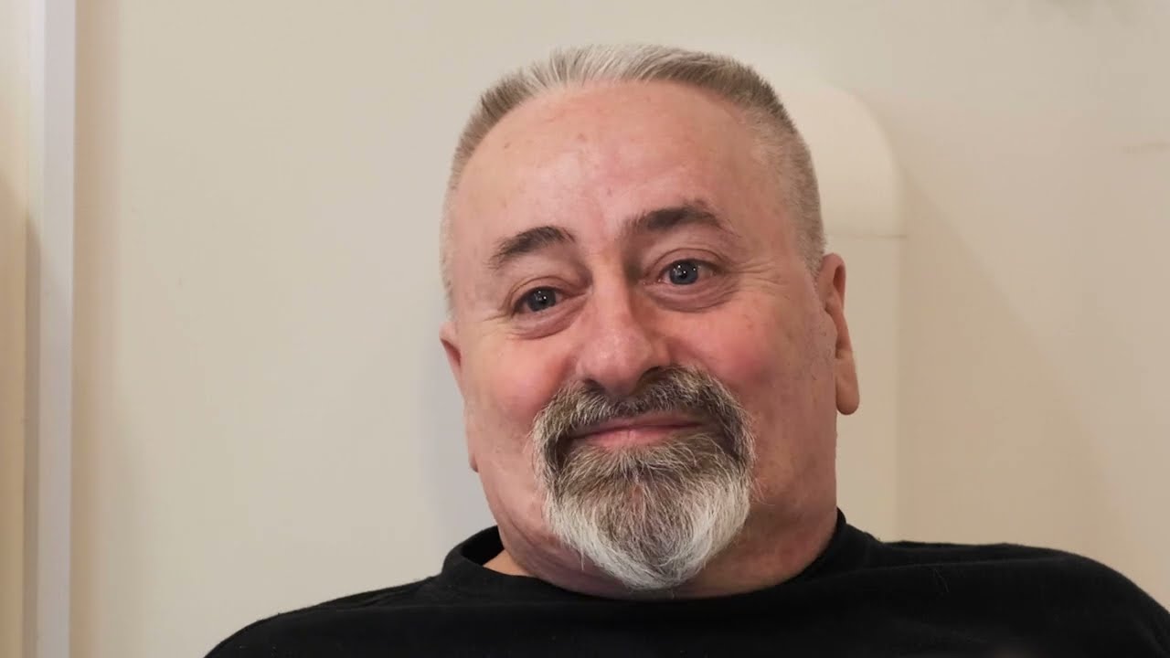 Patient Story | George shares his experience of using a conventional prosthesis before OI surgery
