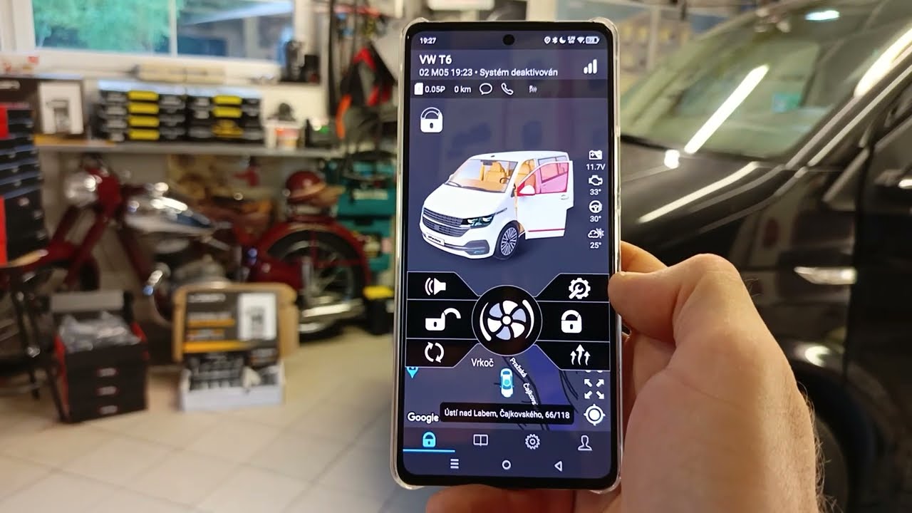Zabezpečen&iacute; vozidla PANDORA SMART PRO V3 včetně ovl&aacute;d&aacute;n&iacute; a roz&scaron;&iacute;řen&iacute; WEBASTA - VW T6 + d&aacute;lkov&yacute; START