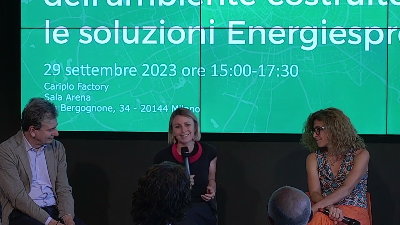 Accelerare la decarbonizzazione dell'ambiente costruito.