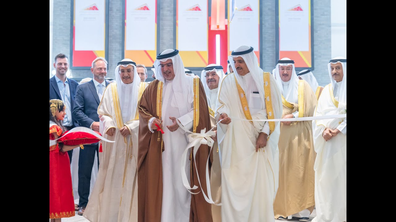 سمو ولي العهد رئيس مجلس الوزراء يتفضل بافتتاح معرض سيتي سكيب البحرين العقاري 2023