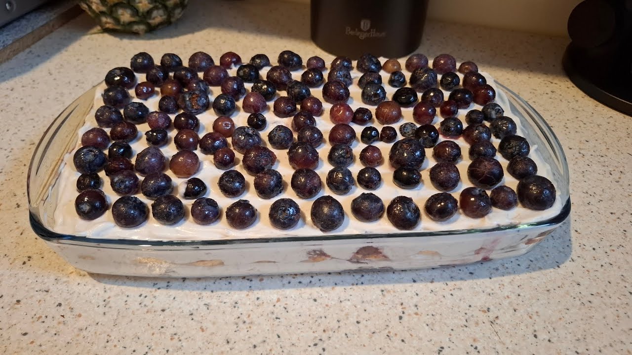 Áfonyás tiramisu recept 🫐 | Gyors, sütés nélküli desszert 💙