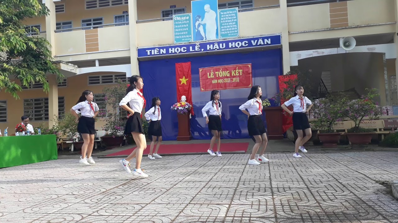 Múa bay lên nhé ước mơ học trò... @Trường THCS Giai Xuân @