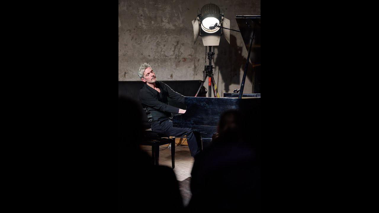 `November` live @Berlin 2023  composed and performed by Jan Gerdes