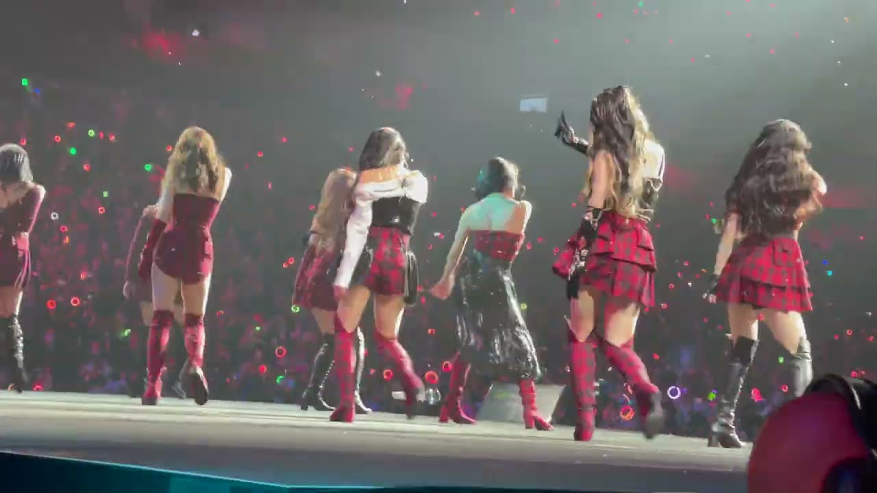 TWICE FANCY LIVE Fort Worth TEXAS 4TH WORLD TOUR III O2.22.2022