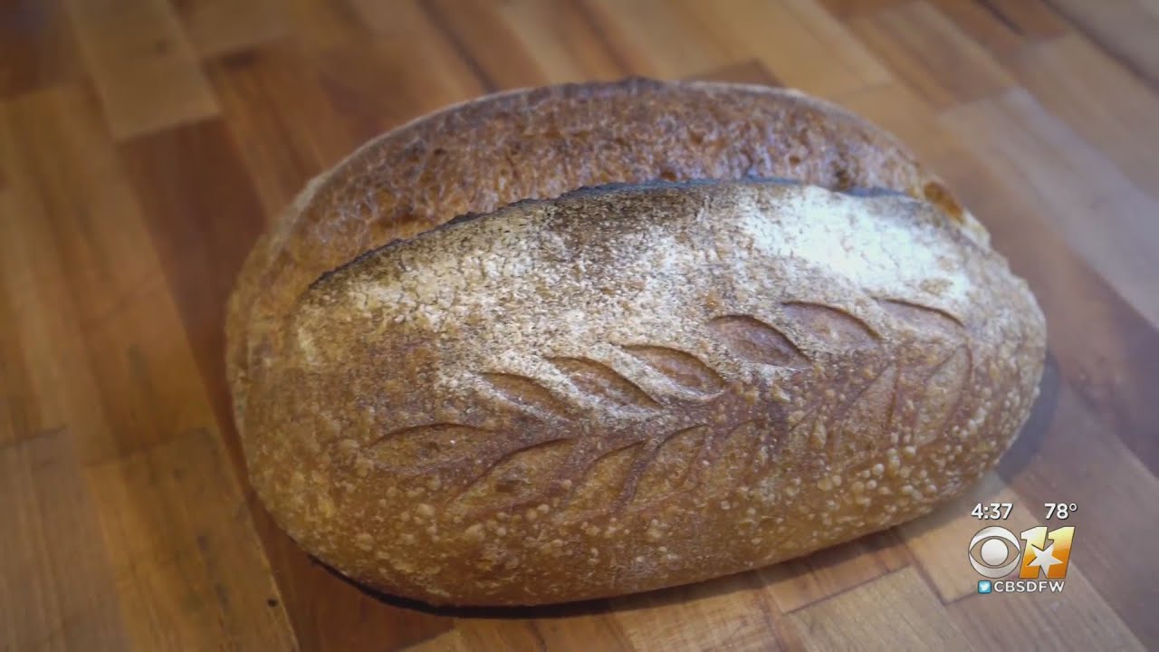 Making Oak Cliff 'tastier,' in-home baker making dough after pandemic layoff