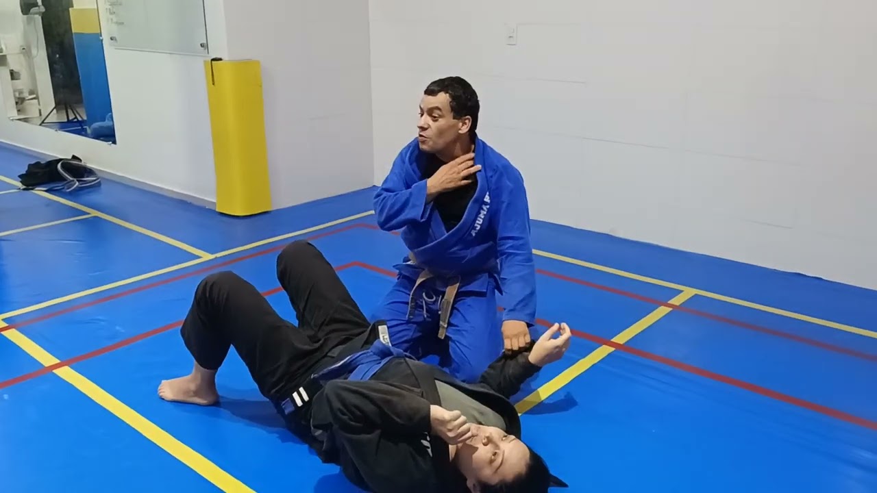 Estrangulamento com o ombro, do 100 kg
