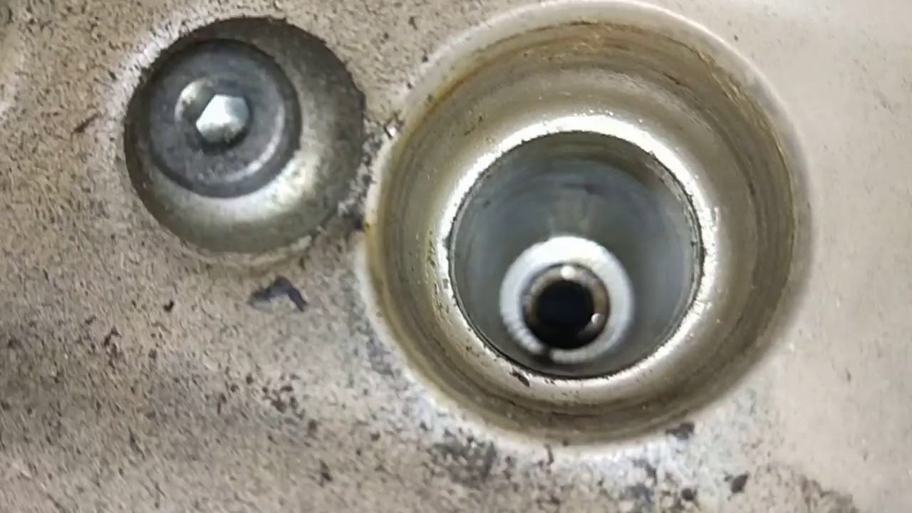 Porsche 944 engine compression test