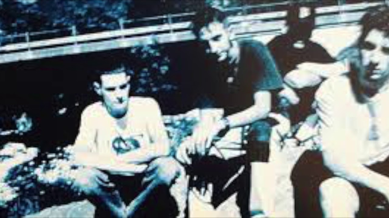 Nuvolablu  - Stanze vuote - Vivere la luna - 1994
