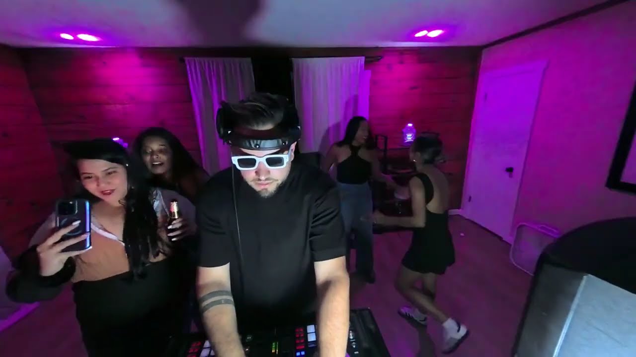 PERREO EN EL TIEMPO ( Black Party Edition) by dj Orlando Duque