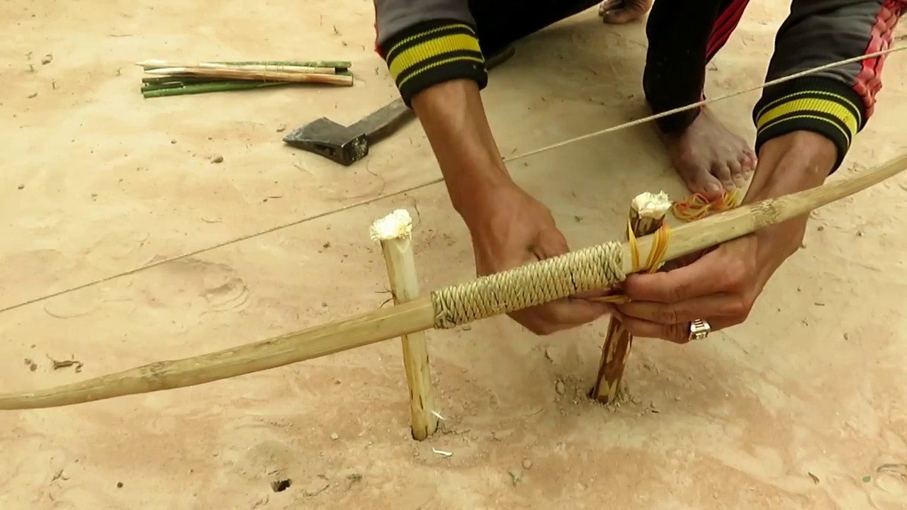 Primitive Technology: Awesome Quick Rabbit Trap Using Bow​ - How To Make Simple Rabbit Trap