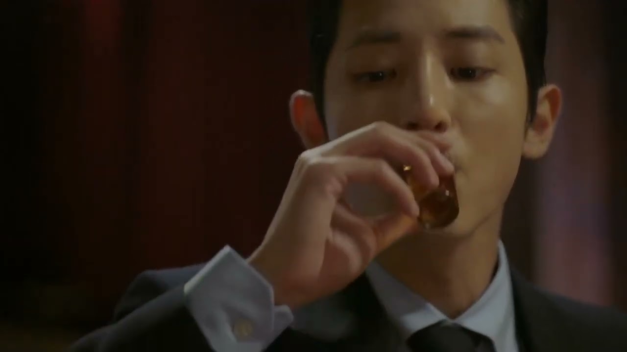 I can hear the siren 🚨  너도 들리니  / 이수혁  LeeSoohyuk  อีซูฮยอก