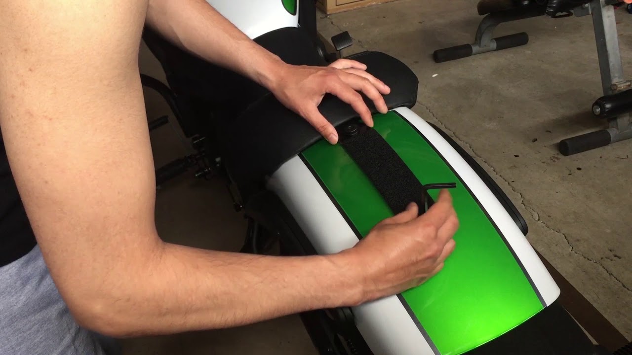 Kawasaki Vulcan S: GENUINE SOFT TOP CASE Install