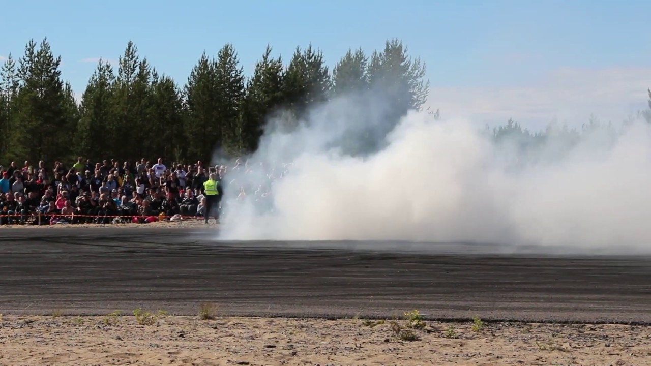 Bimmerparty 2019 burnis: BMW E21 V12