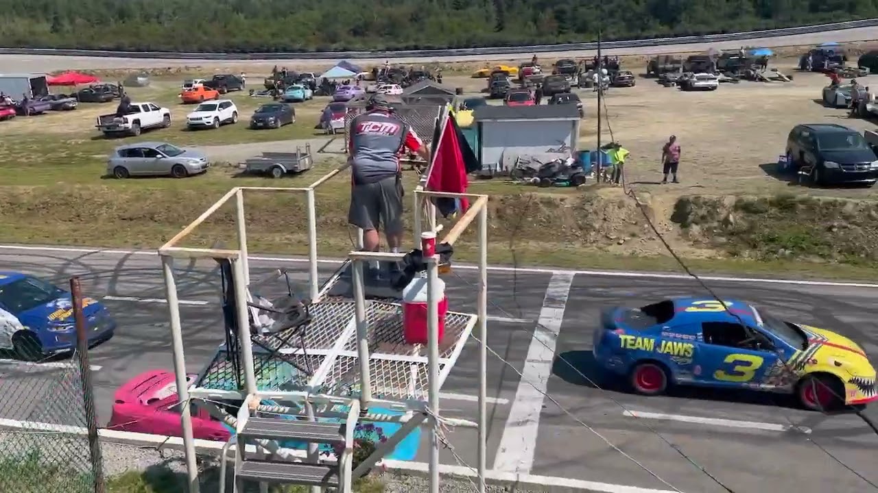 Canadian Maritimes – Stock Car Racing – Lake Douchette Motor Speedway