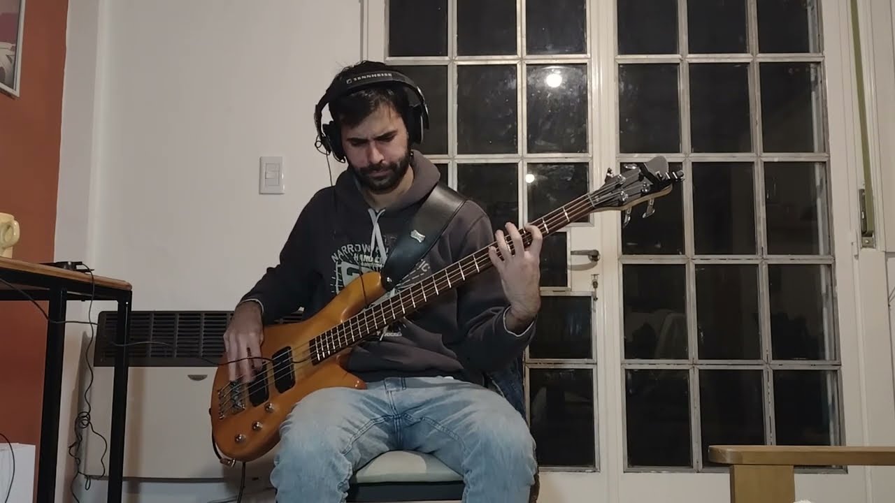 Amenábar - Spinetta Jade (Cover Bajo)