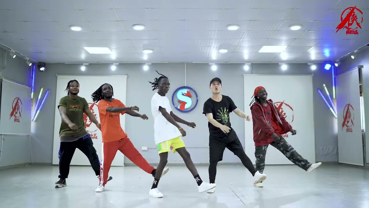 [Beginners Dance Workout] CNBLUE - 외톨이야  | Zumba Dance