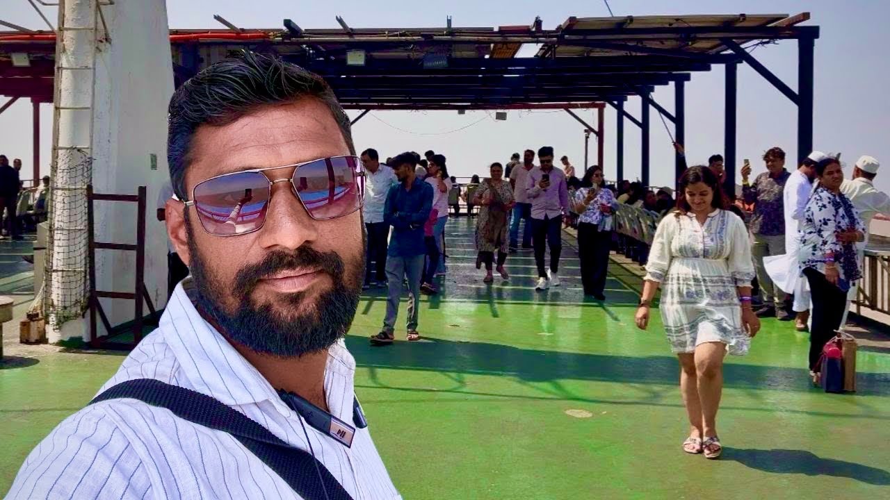 समुद्रातल्या बोटीत कसला कुटणा #ravi shinde 