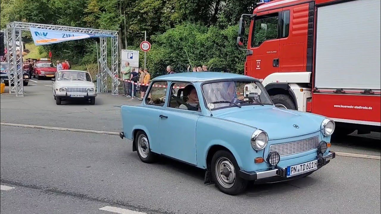 OSTLEGENDEN UNTER DER LEUCHTENBURG 28.07.2024, Start zur Rundfahrt