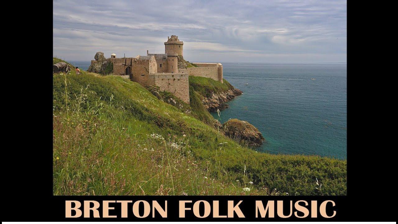 Folk music from Brittany - Ar Soudarded Zo Gwisket E Ruz