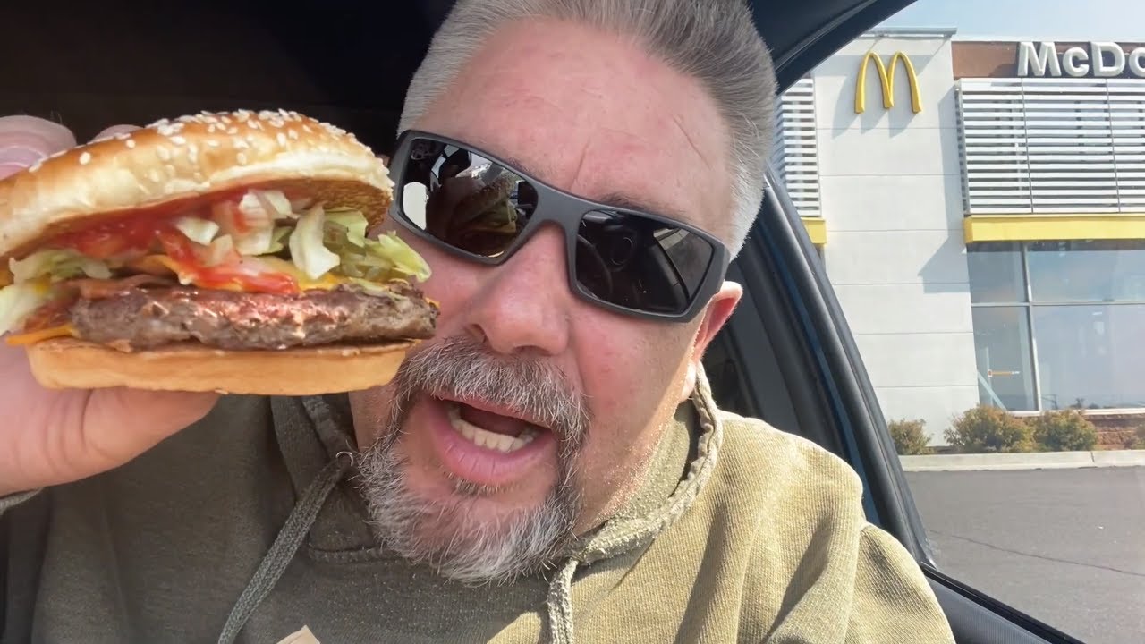 TRAVIS SCOTT BURGER