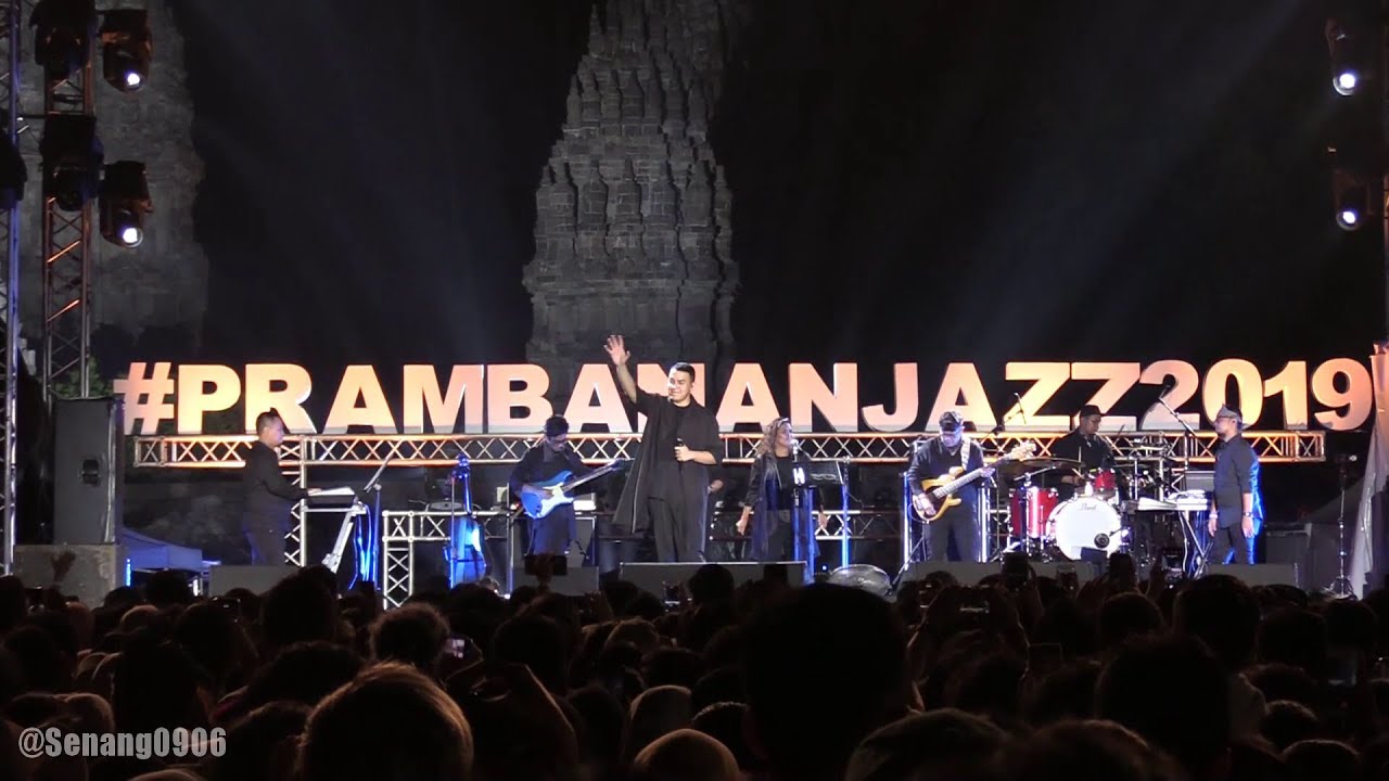 Tulus - Tukar Jiwa @ Prambanan Jazz 2019 [HD]