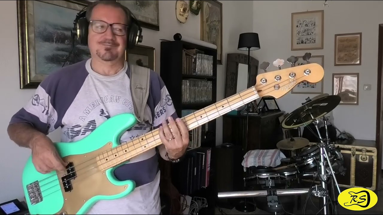 AMERICA (Gianna Nannini) - bassline by Roberto Salomone