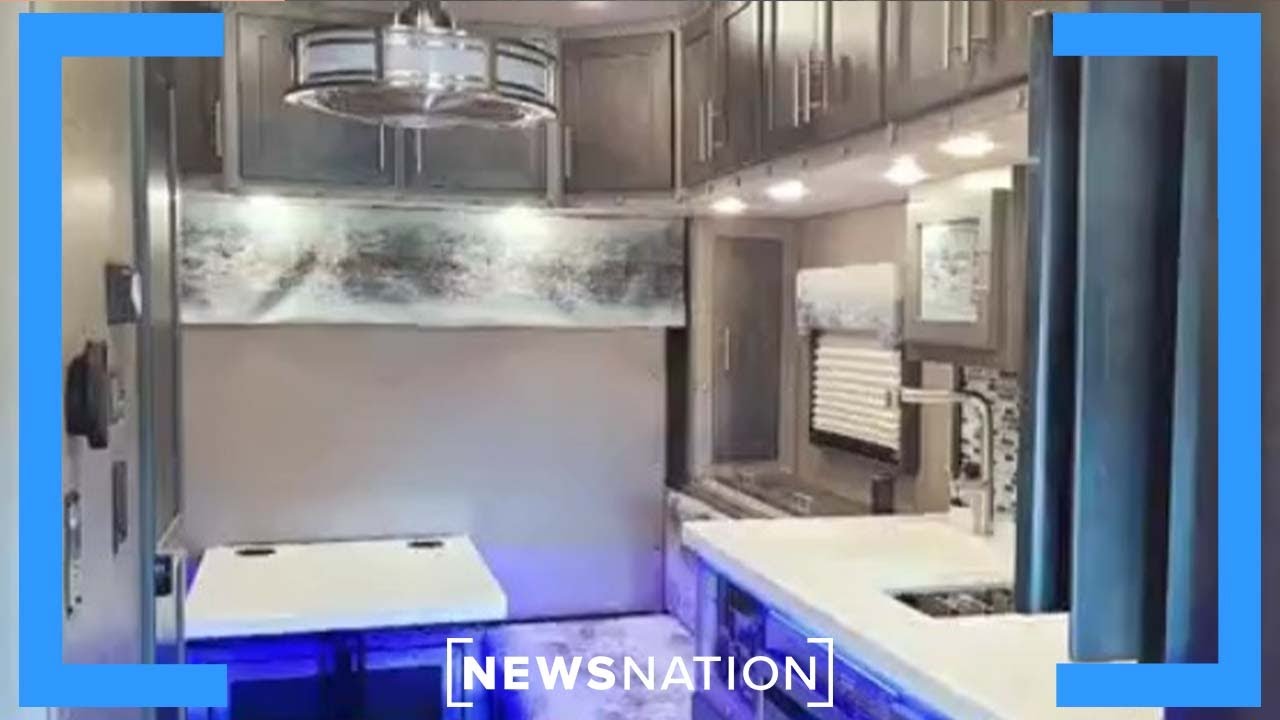 See inside luxurious sleeper truck | Banfield