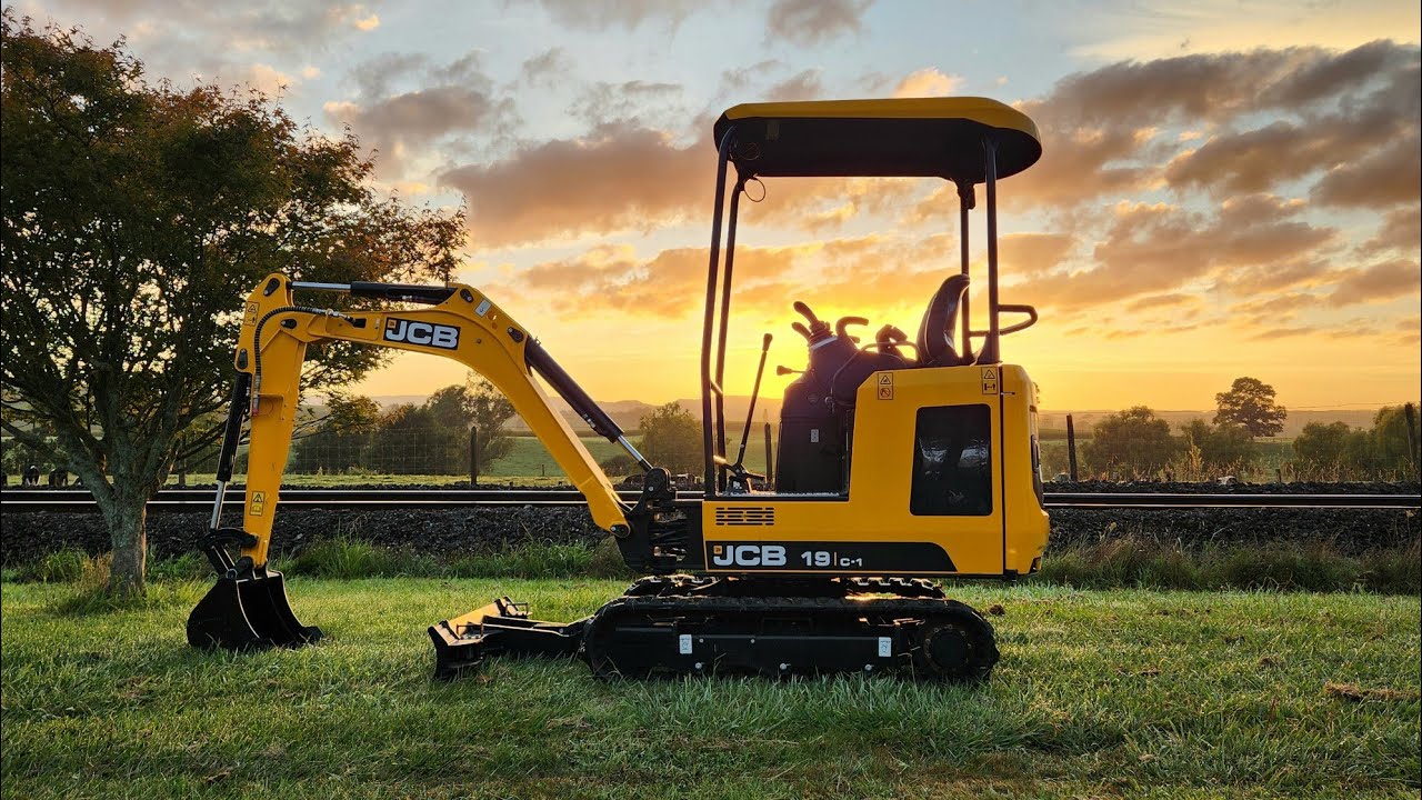 JCB 18z + 19c How to Start & Operate