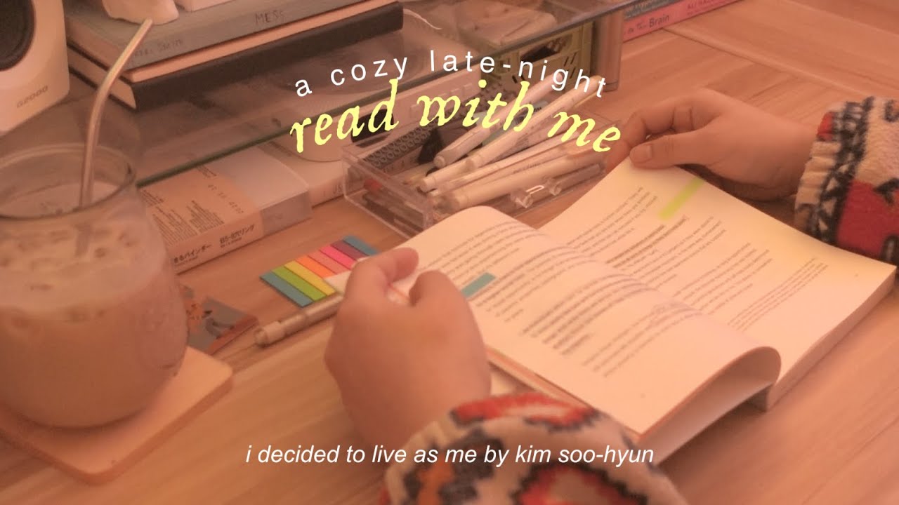 a cozy late-night read with me 🌘 1-hour real-time, rain sounds, calm piano bgm