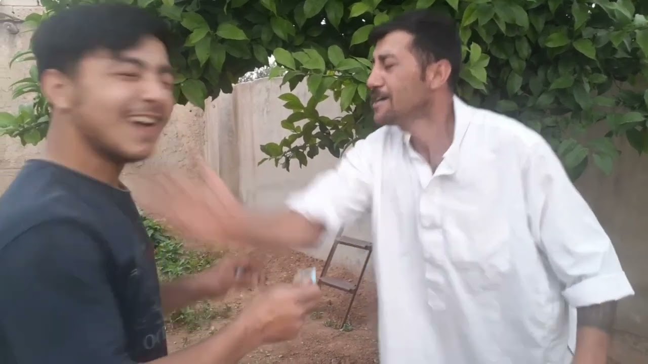 بين ثنيا و ثانيا ارتفاع الدولار..شينو وا عبوني كوميديا