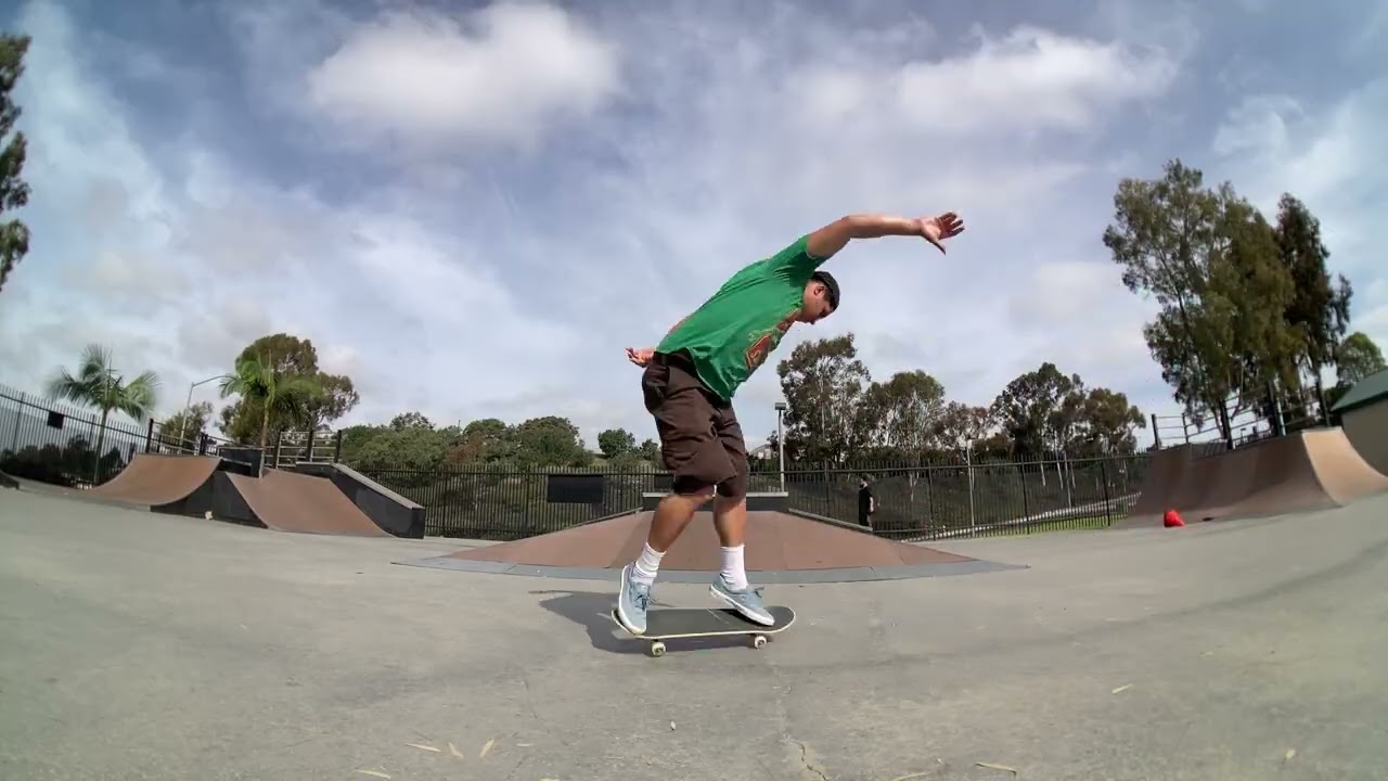 Get your crew together and skate Kickflip 41/365