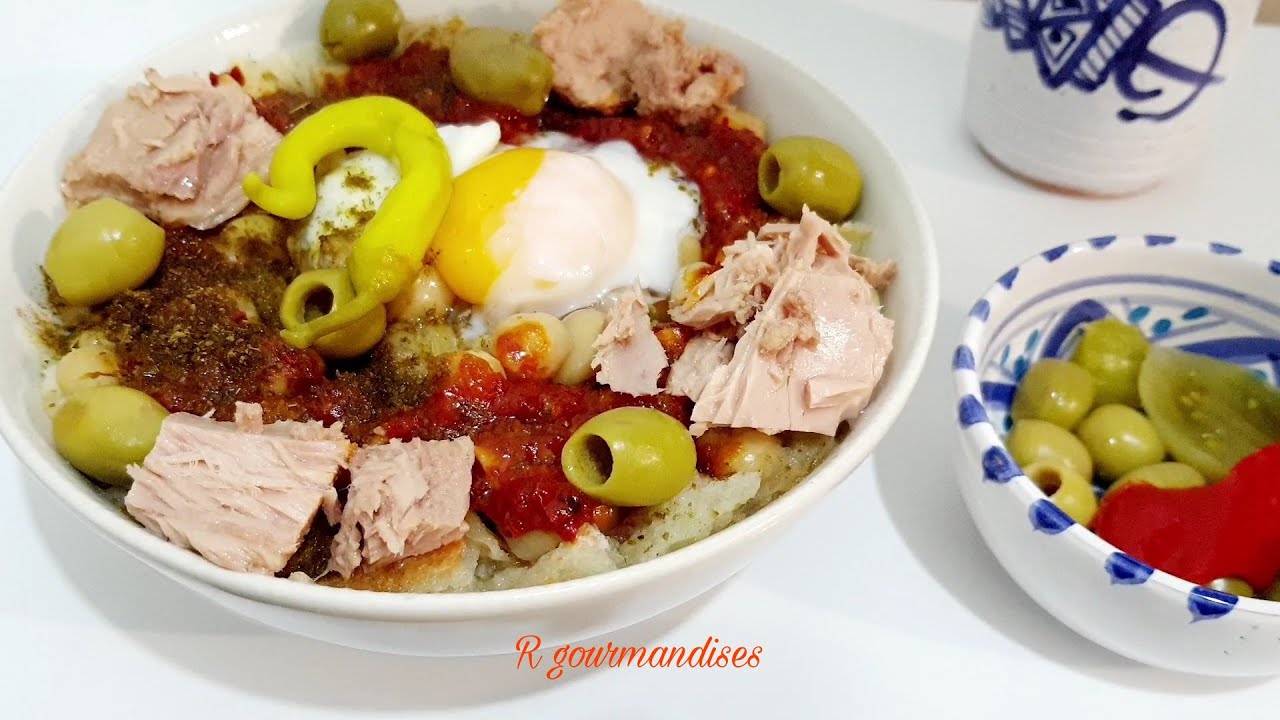 Qui a déjà goûté le Lablebi tunisien, la fameuse soupe aux pois chiche 🤔