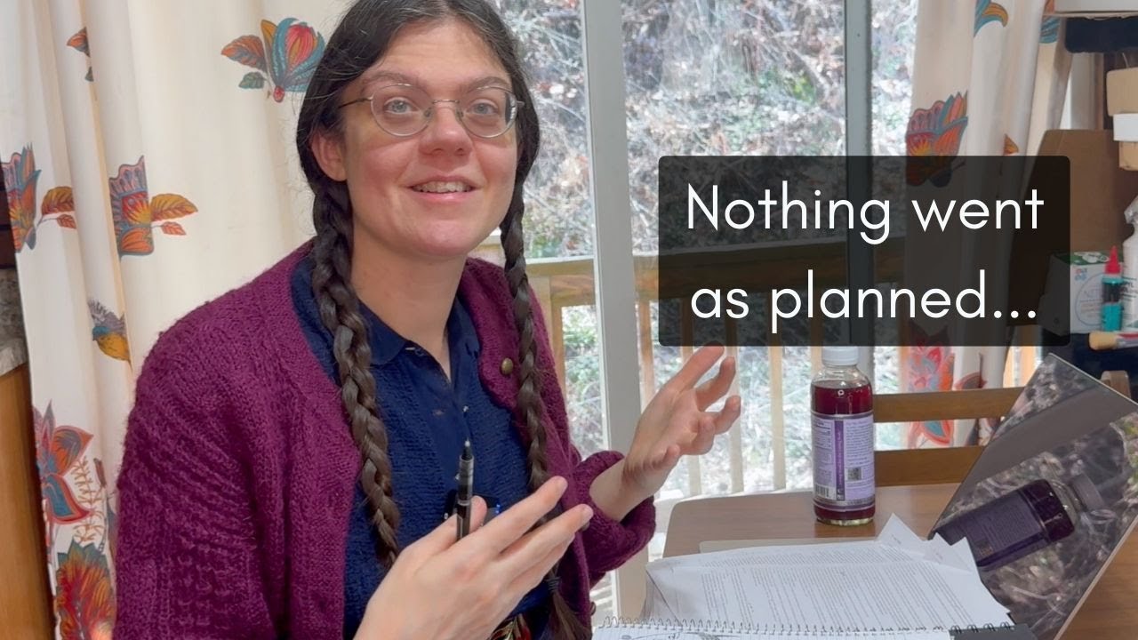 A (weird) month in the life of a full-time writer // a vlog // manuscript editing process