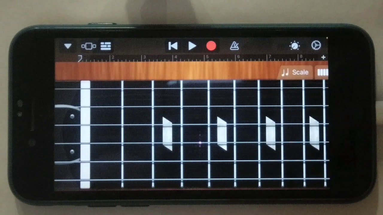 Кино - Кончится Лето на iPhone (GarageBand)