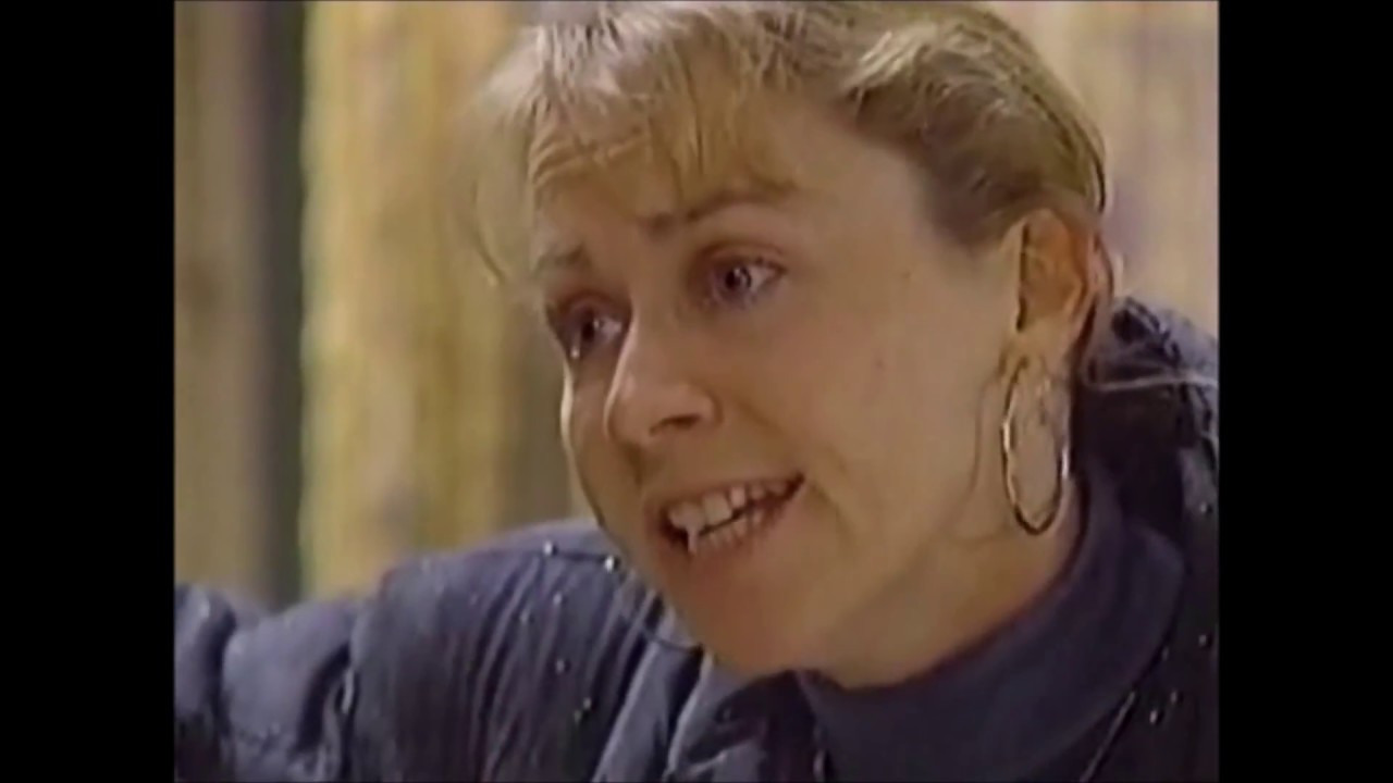 EastEnders - Billie is upset by Carol & Alan's split (23rd December 1996)